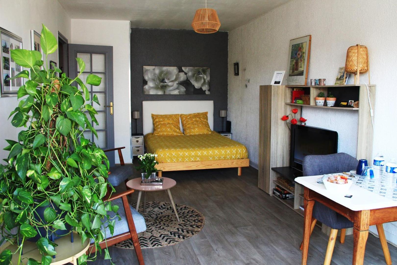 Le Clos Pichot - Studio Avec Balcon, Parking Prive - 5Mn Gare شارتر المظهر الخارجي الصورة